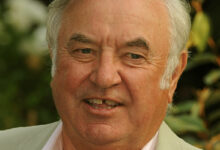 how old is jimmy tarbuck